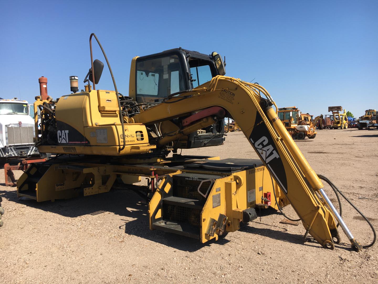 ./imagenes/INVOICE/2019/16730/EXCAVADORA FERROVIARIA CAT 312 (27).JPG